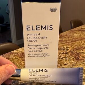 ELEMIS Peptide4 Eye Recovery Cream - White and Purple